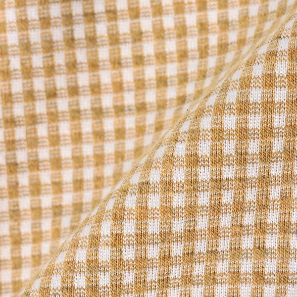 4922218