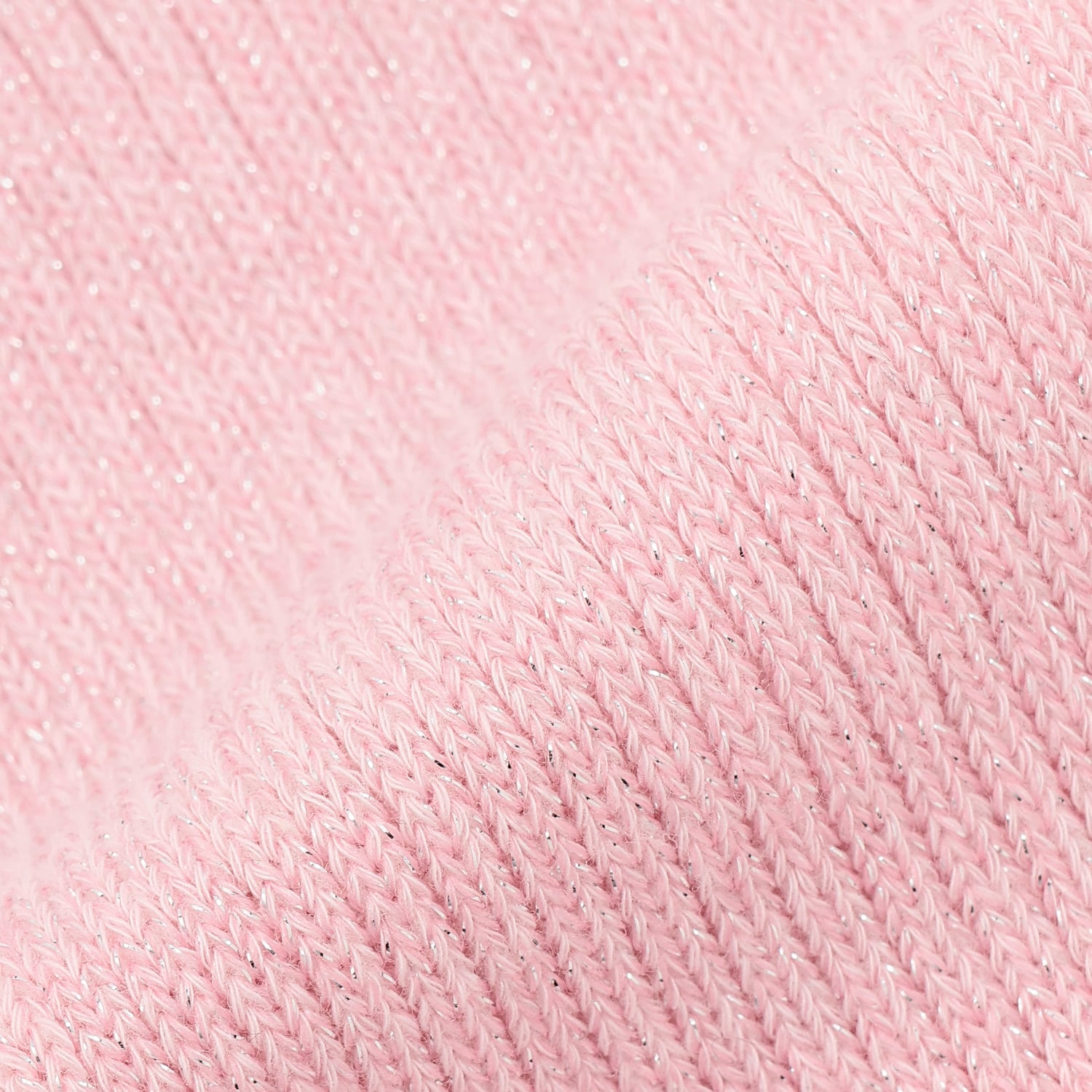 7761525
