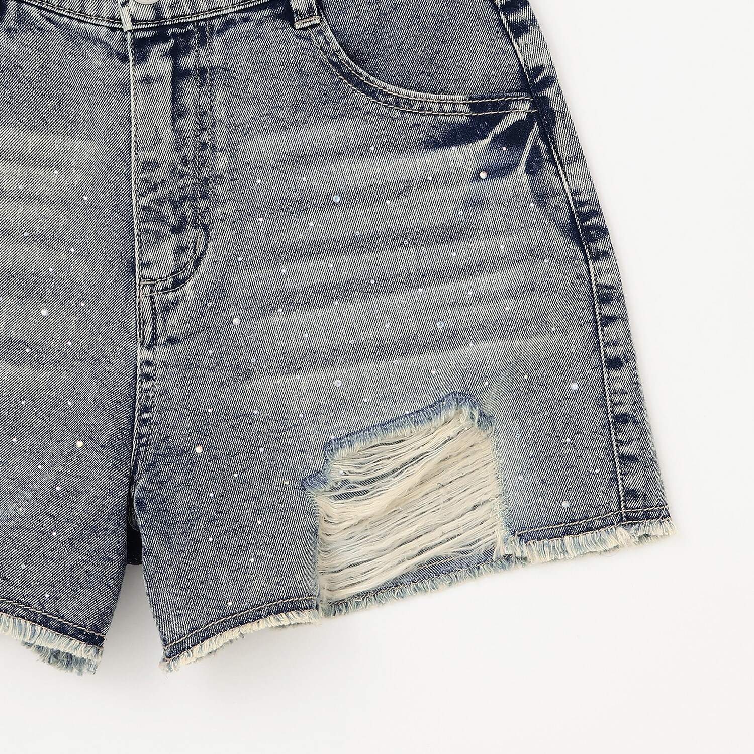 7761129