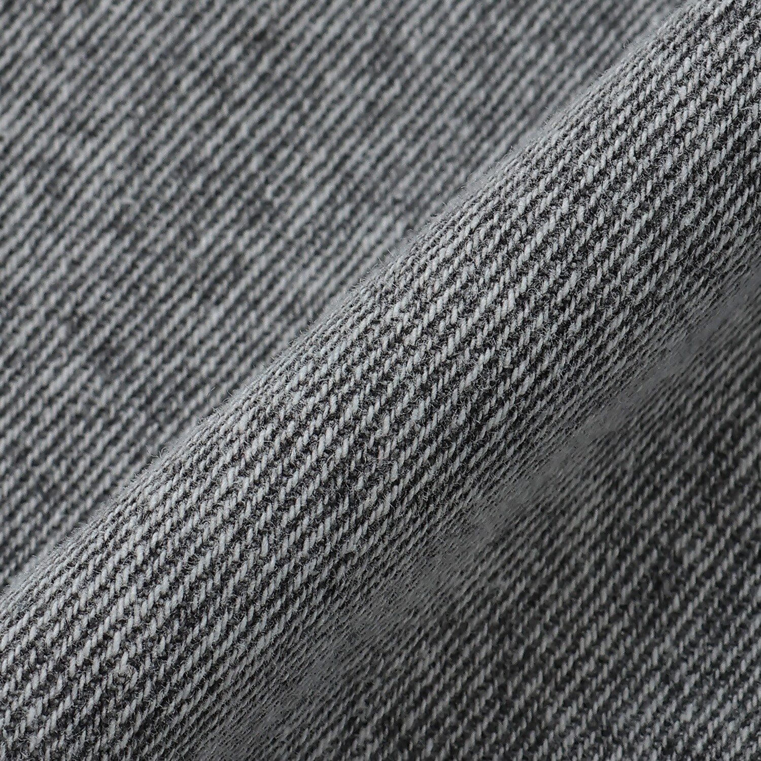 7761303