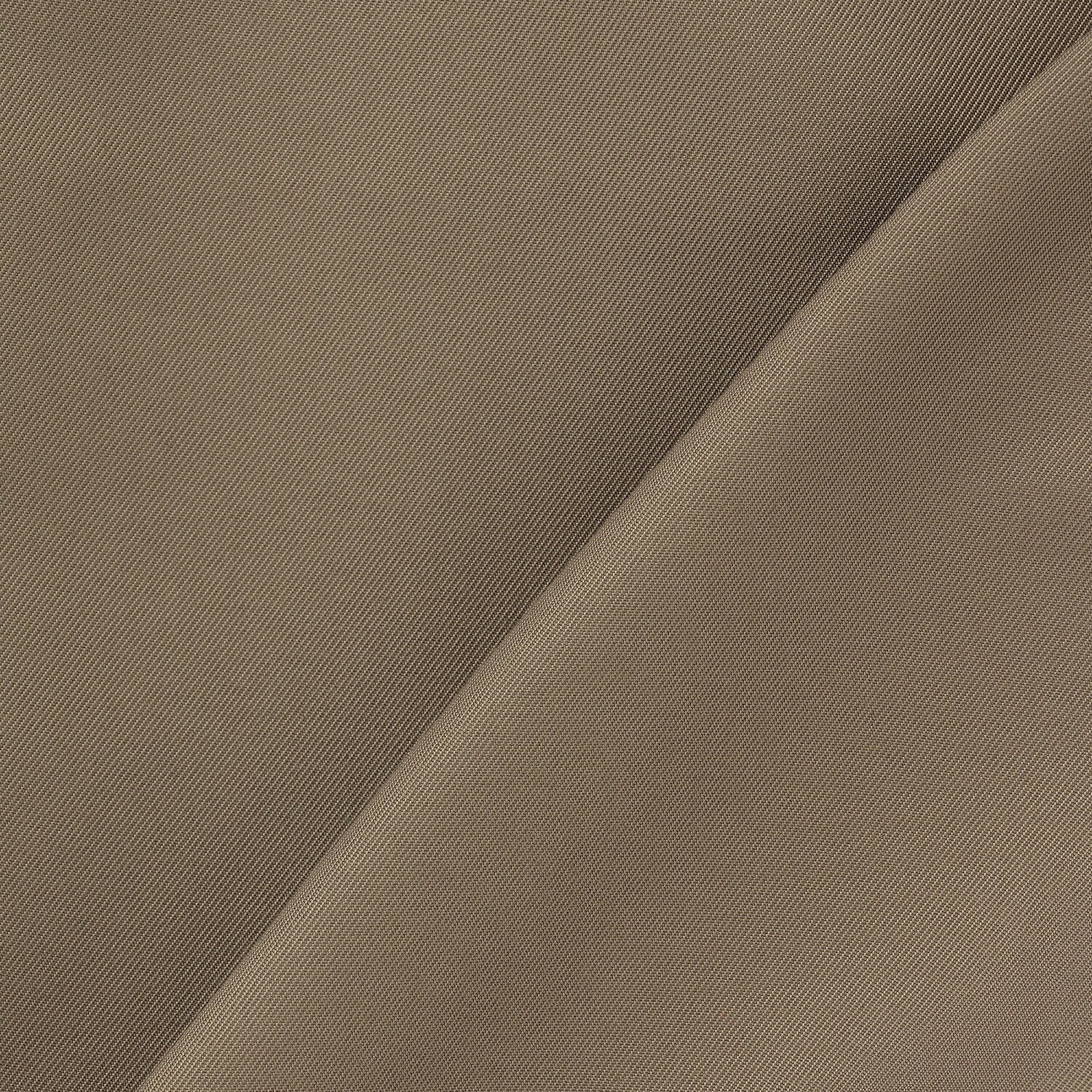 7763106