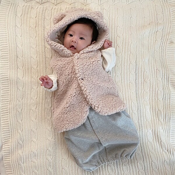 モコモコフードつきベスト 【日本製】