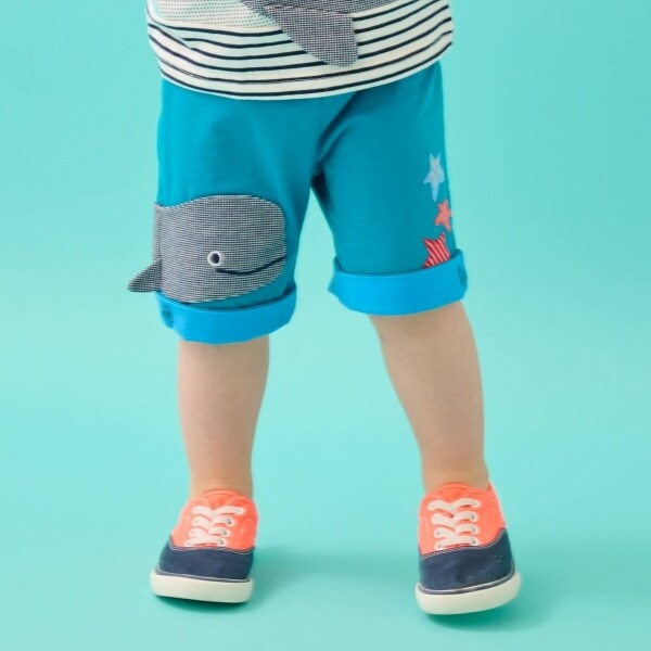 クジラハーフパンツ