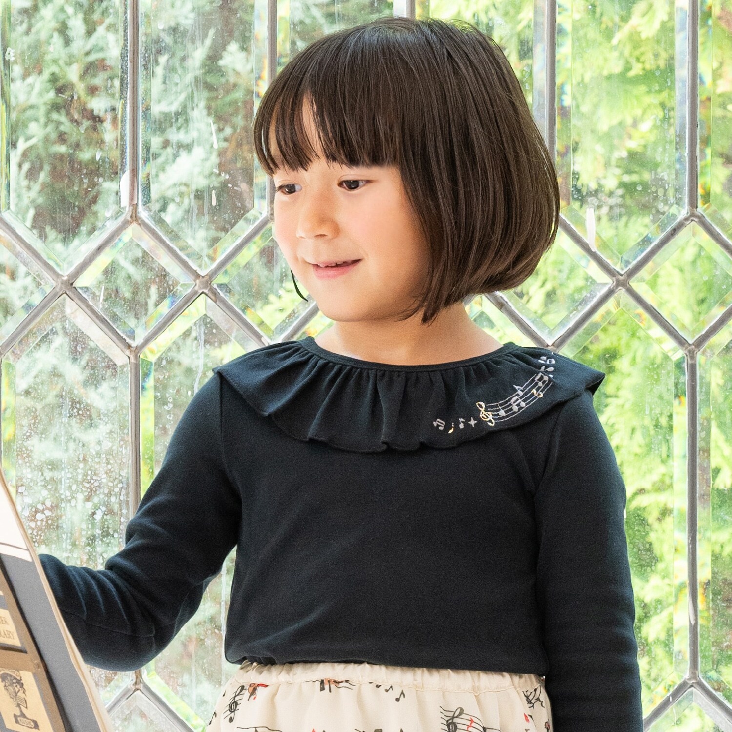 音符刺シュウ フリル衿フライス微起毛長袖Tシャツ