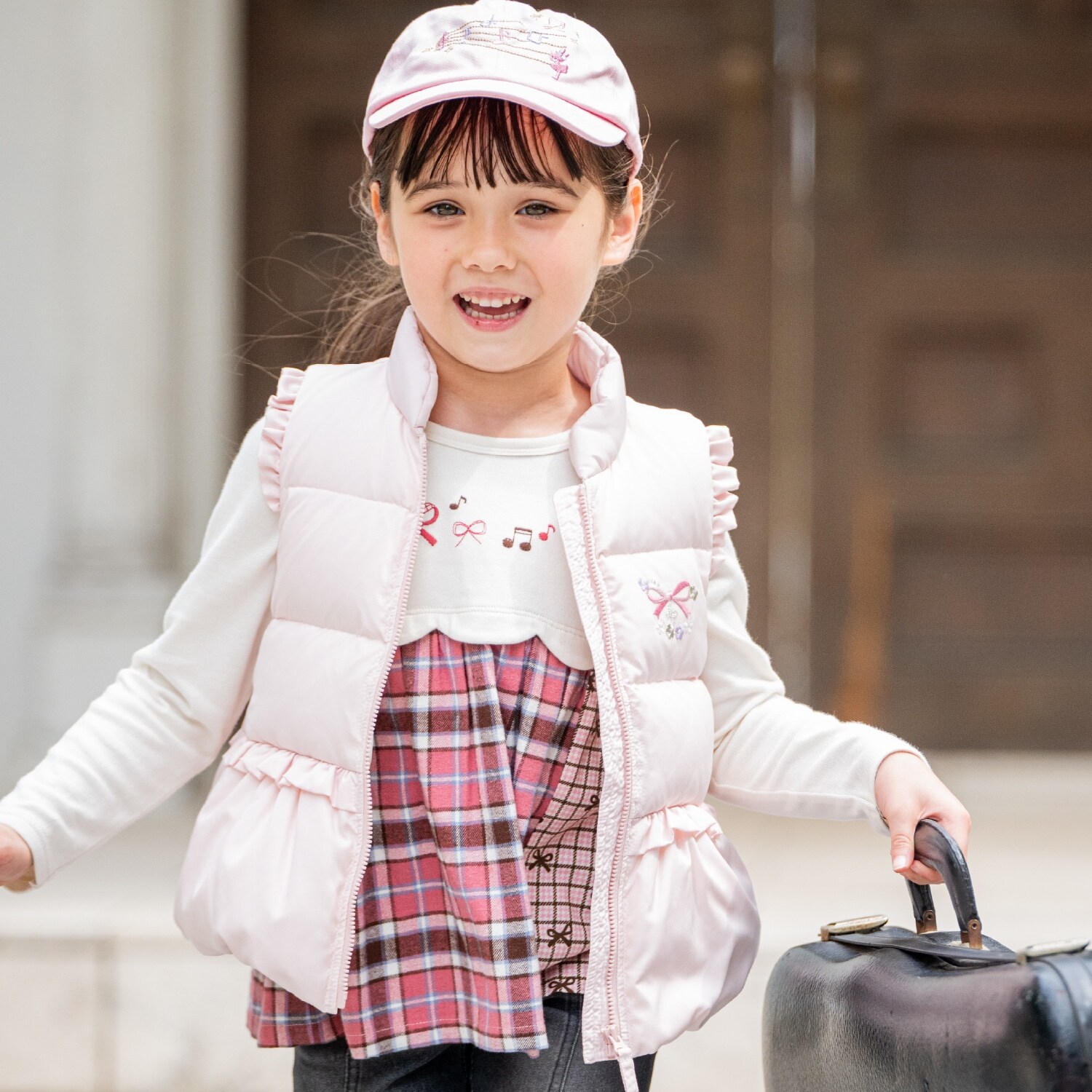 フリル ダウンベスト