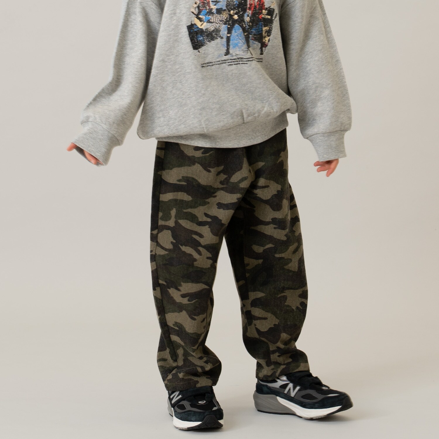 ストリート柄ワイドバルーンパンツ