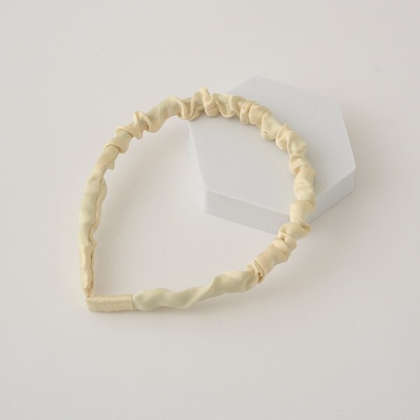 サテンシャーリングカチューシャ