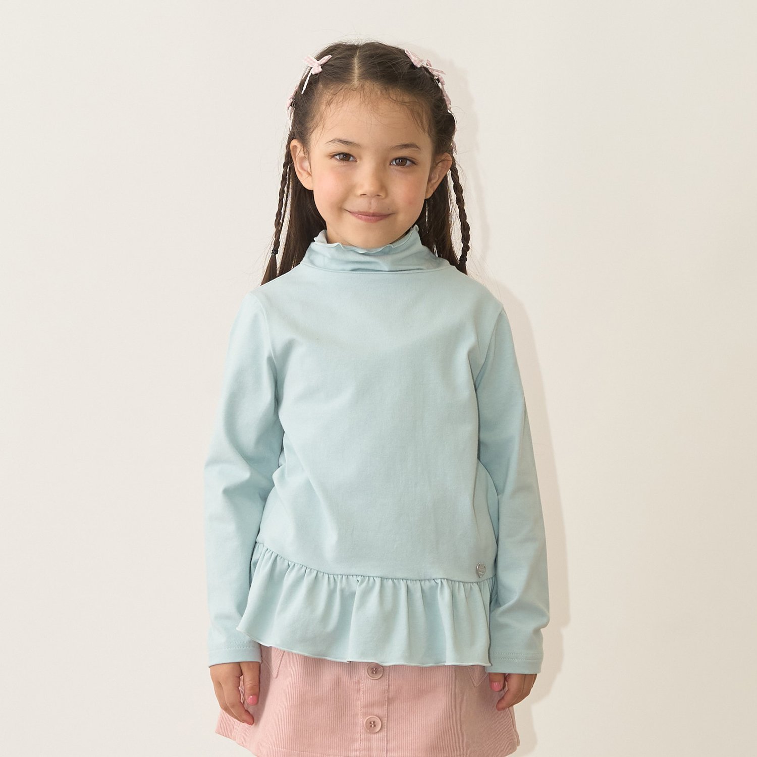 ペプラム裾ギャザータートルネック