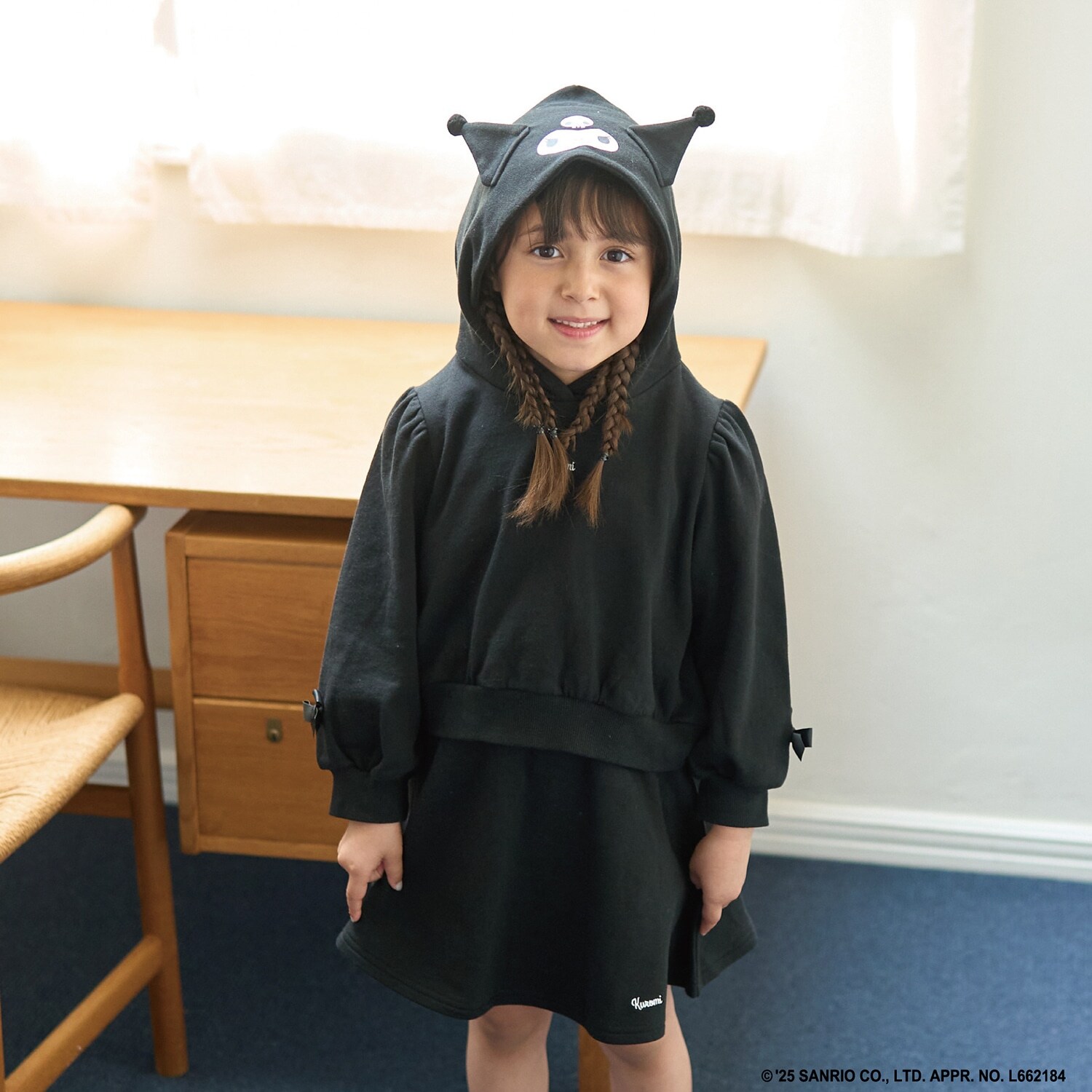 【サンリオキャラクターズ】【毛玉バイバイ裏毛】変身パーカ&フレアスカートセット