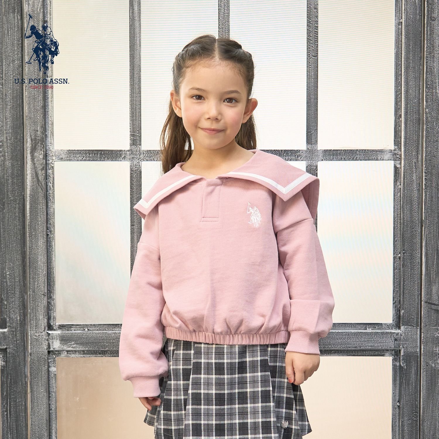 【U.S.POLO ASSN.】ワンポイント刺しゅう衿付きスウェット