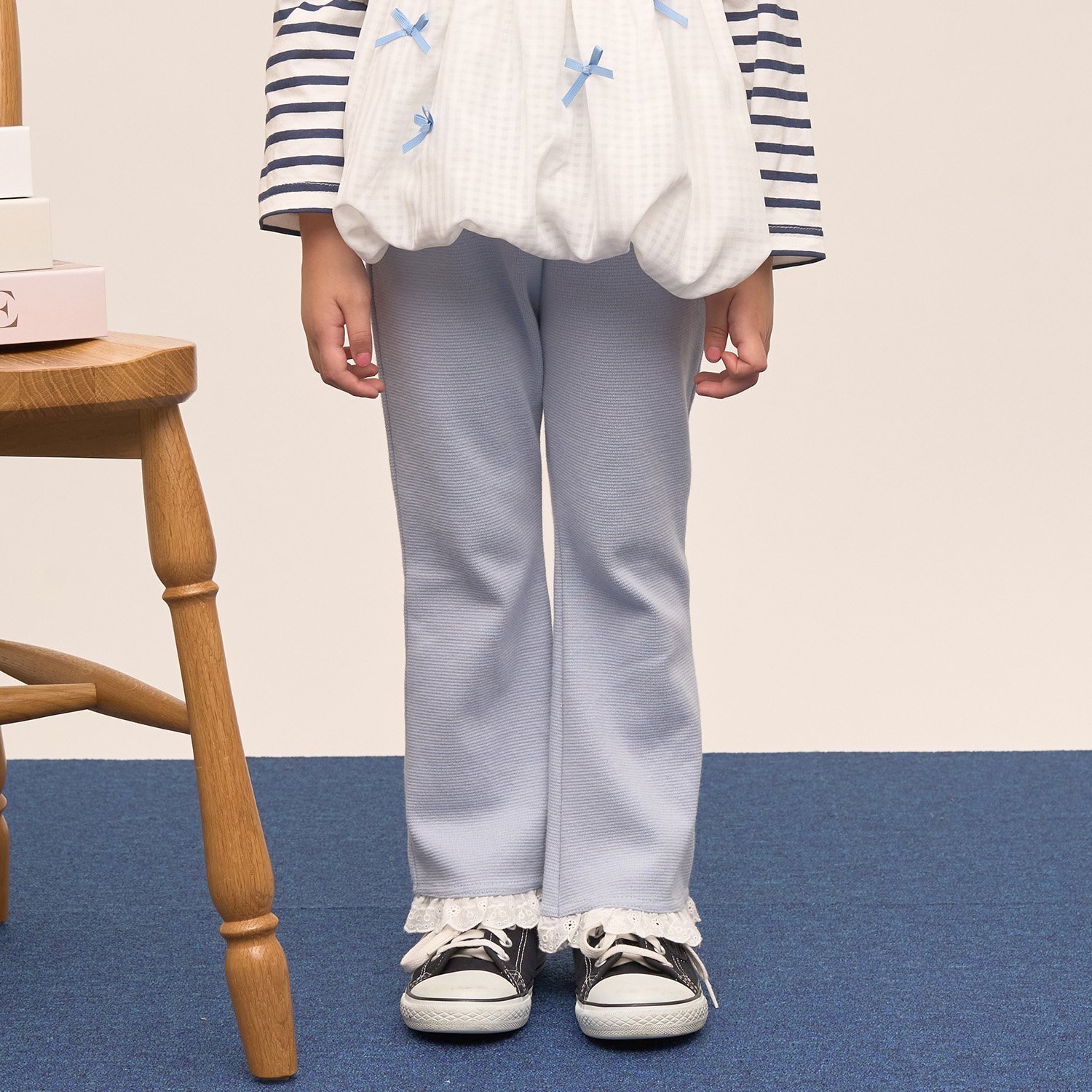 【ともパン】【防汚・速乾】裾チェリーレースフレアパンツ