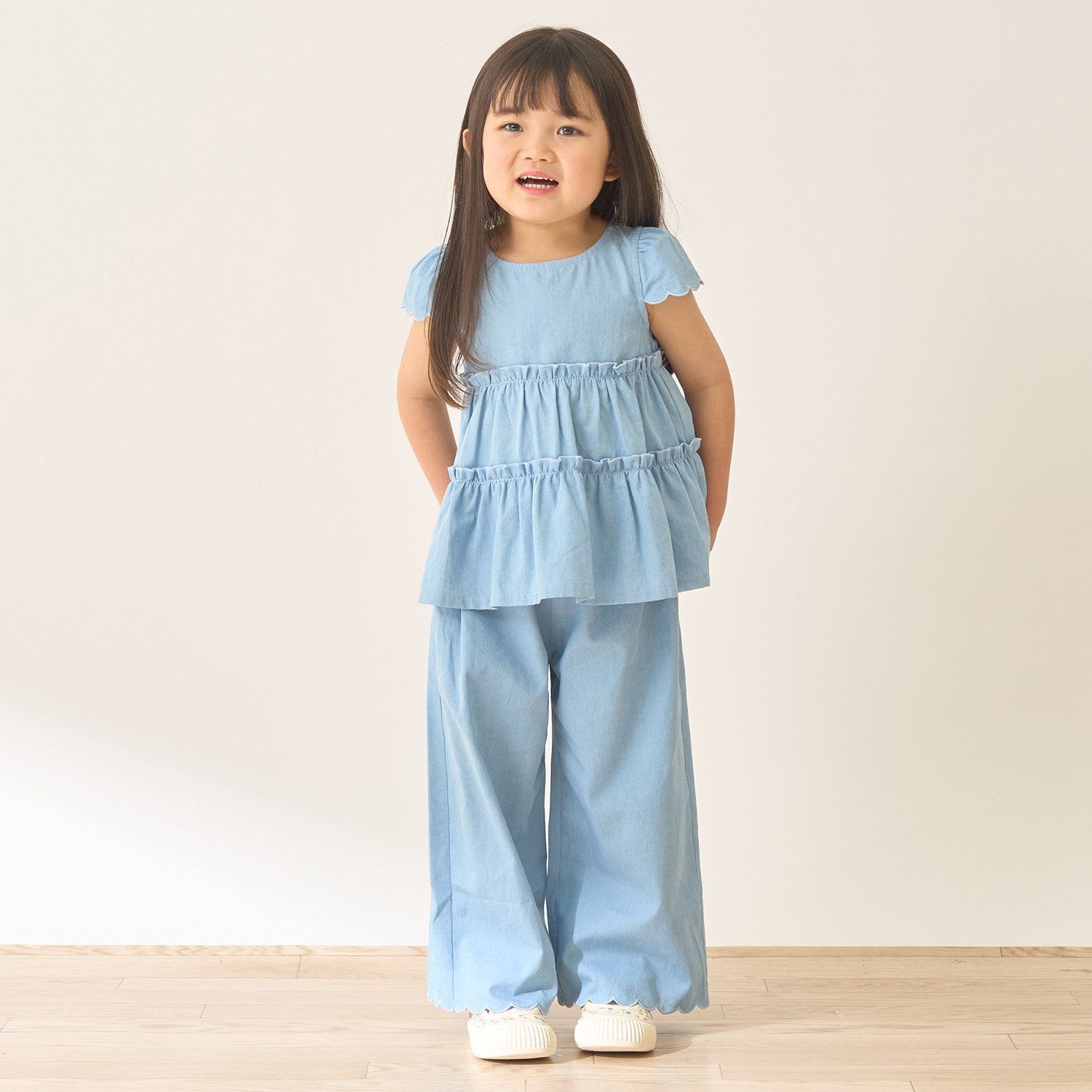 【セットアップ】アソート総柄ティアードブラウス・スカラップパンツセット