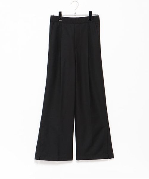 セミワイドタックパンツ
