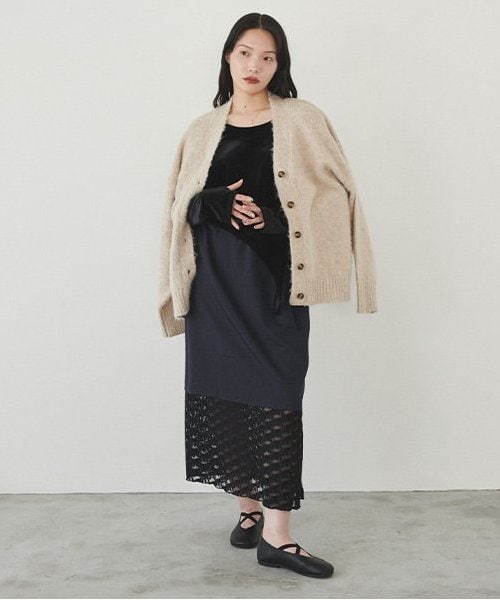 ニットカーディガン