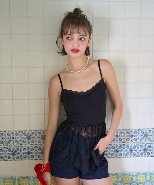 レースペプラムブラトップ【韓国ファッション】