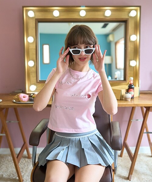 スパンコールロゴ半袖Tシャツ【韓国ファッション】