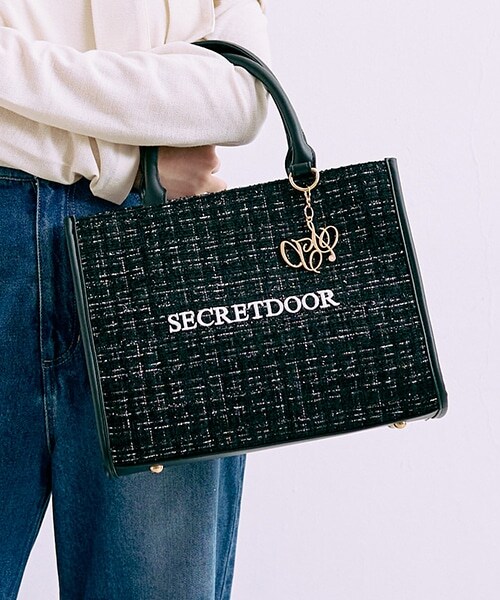 チャームつきツイードトートBAG【韓国ファッション】