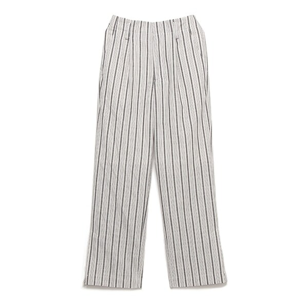 裾スリットパンツ