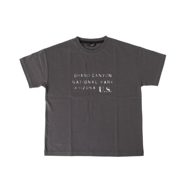 【大人向けサイズあり】ＯＥ天竺・接触冷感ドロップショルダーステンシルプリント半袖Tシャツ