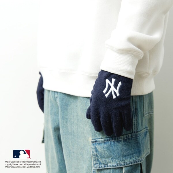 【大人向けサイズあり】【MLB】チームロゴフリースグローブ
