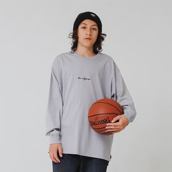 【大人向けサイズあり】フロントシンプル刺繍長袖Tシャツ