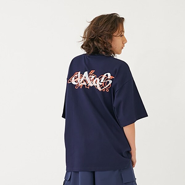 【大人向けサイズあり】【ヘビーウェイト天竺】グラフィティロゴプリントTシャツ