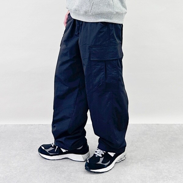 ナイロン起毛裏地つきカーゴパンツ