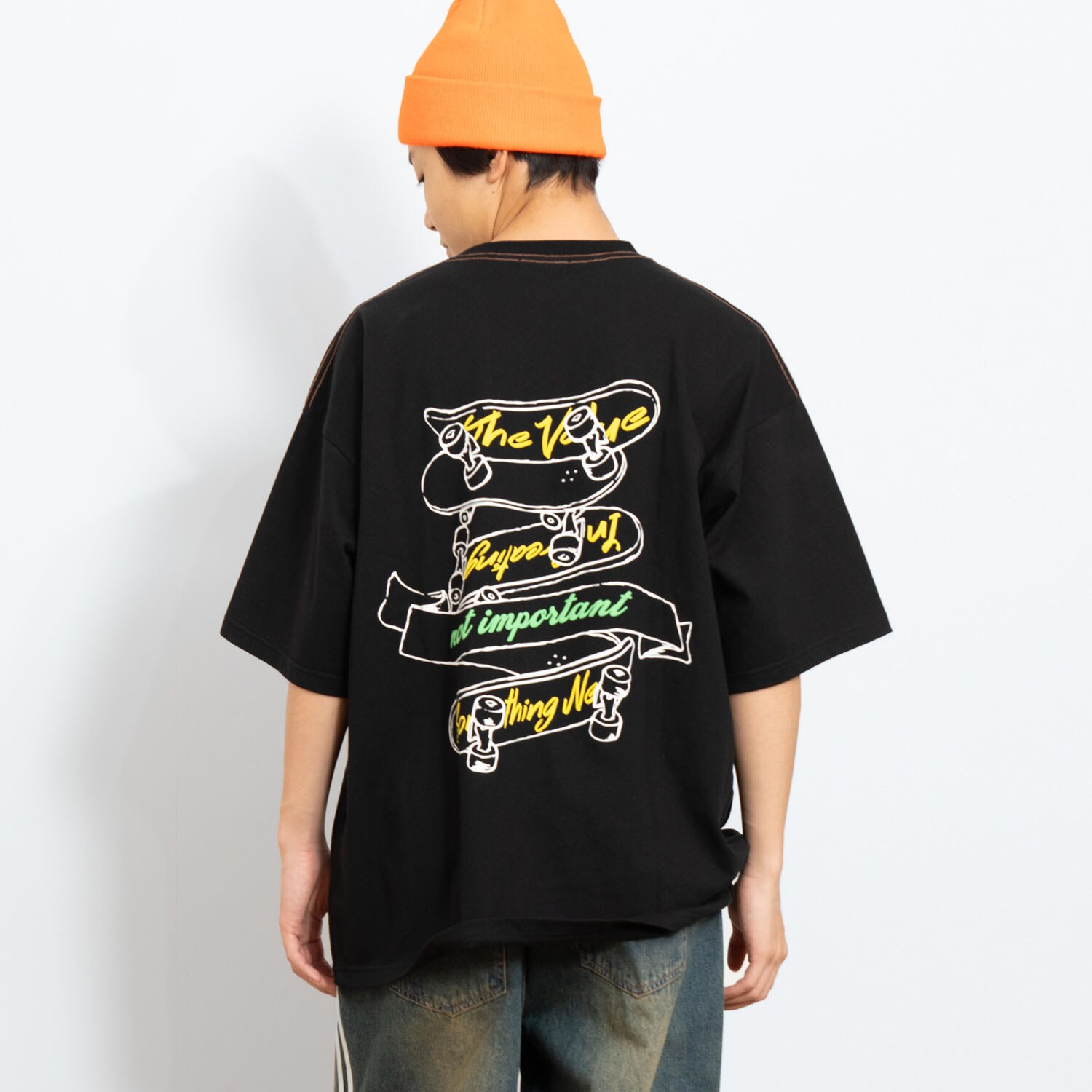 スケボー発砲プリントTシャツ