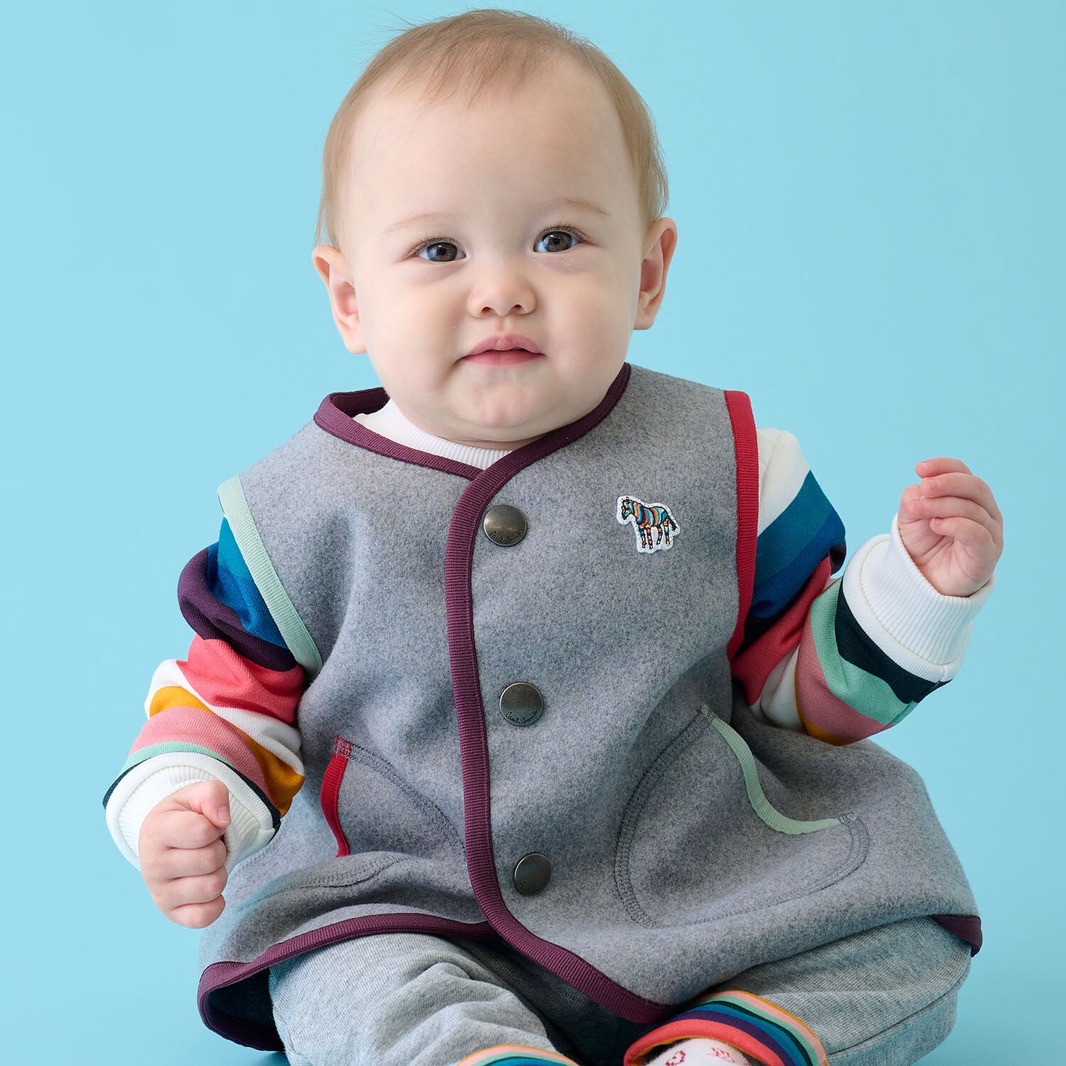 配色パイピング新生児ベスト