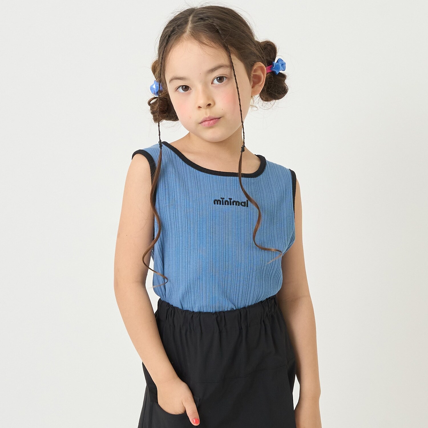 後あきタンクトップ