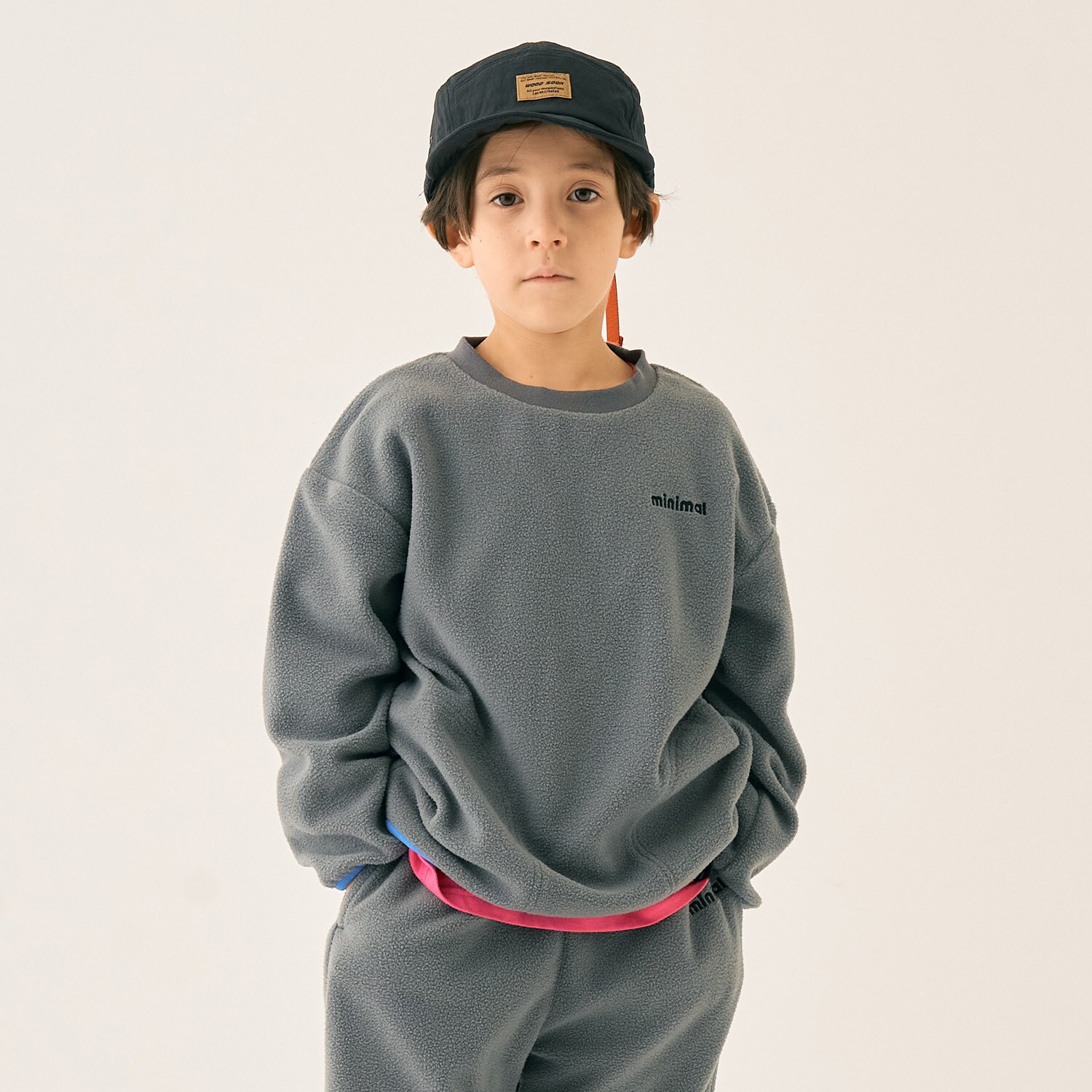 フリースプルオーバー