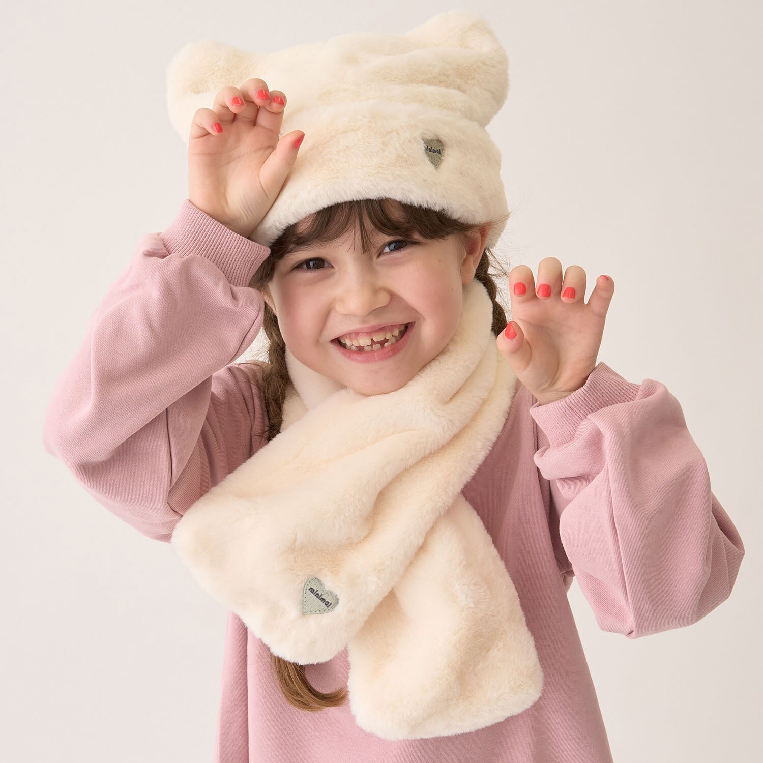 フェイクファーマフラー