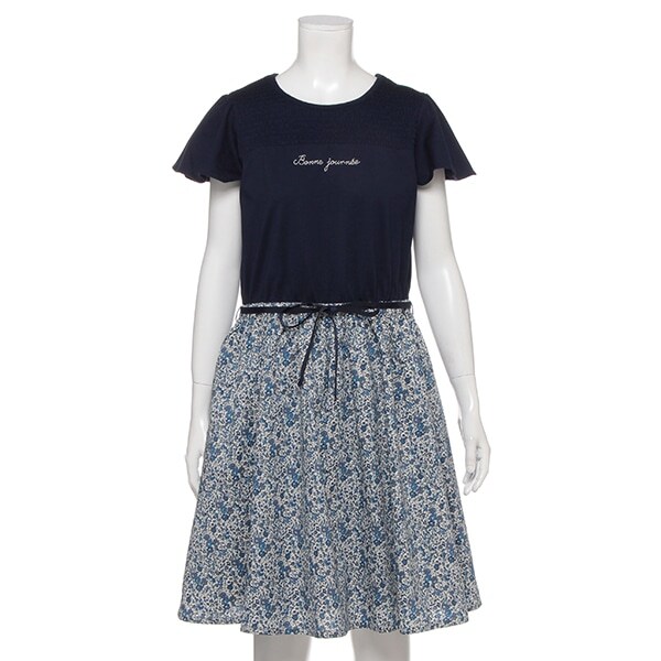 リバティプリントシャーリングワンピース