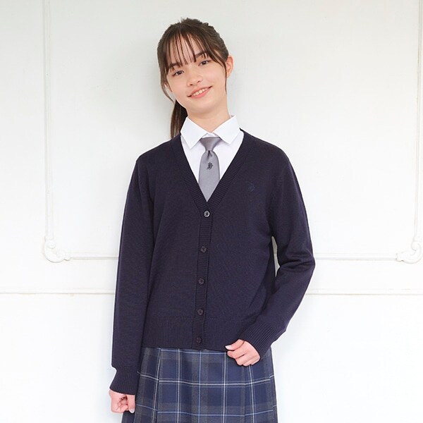 ＊Vネックメリノウールカーディガン