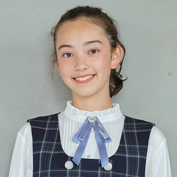 *クラウンタイリボンブローチ