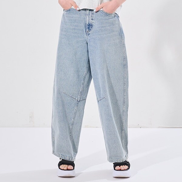 【ニコ☆プチ掲載】【AMI】ベルト付きバレルシルエットパンツ