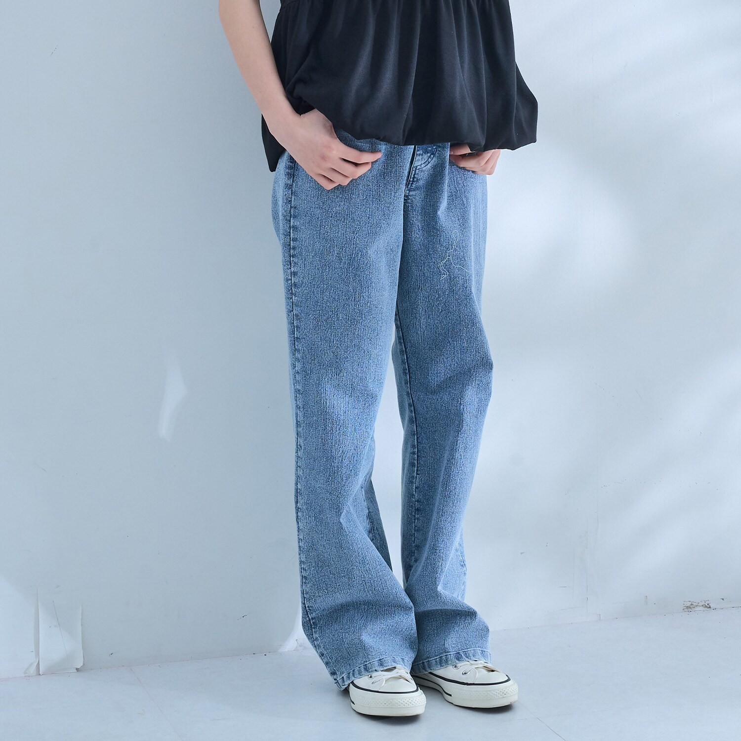 【AMI】ストレッチデニムフレアパンツ