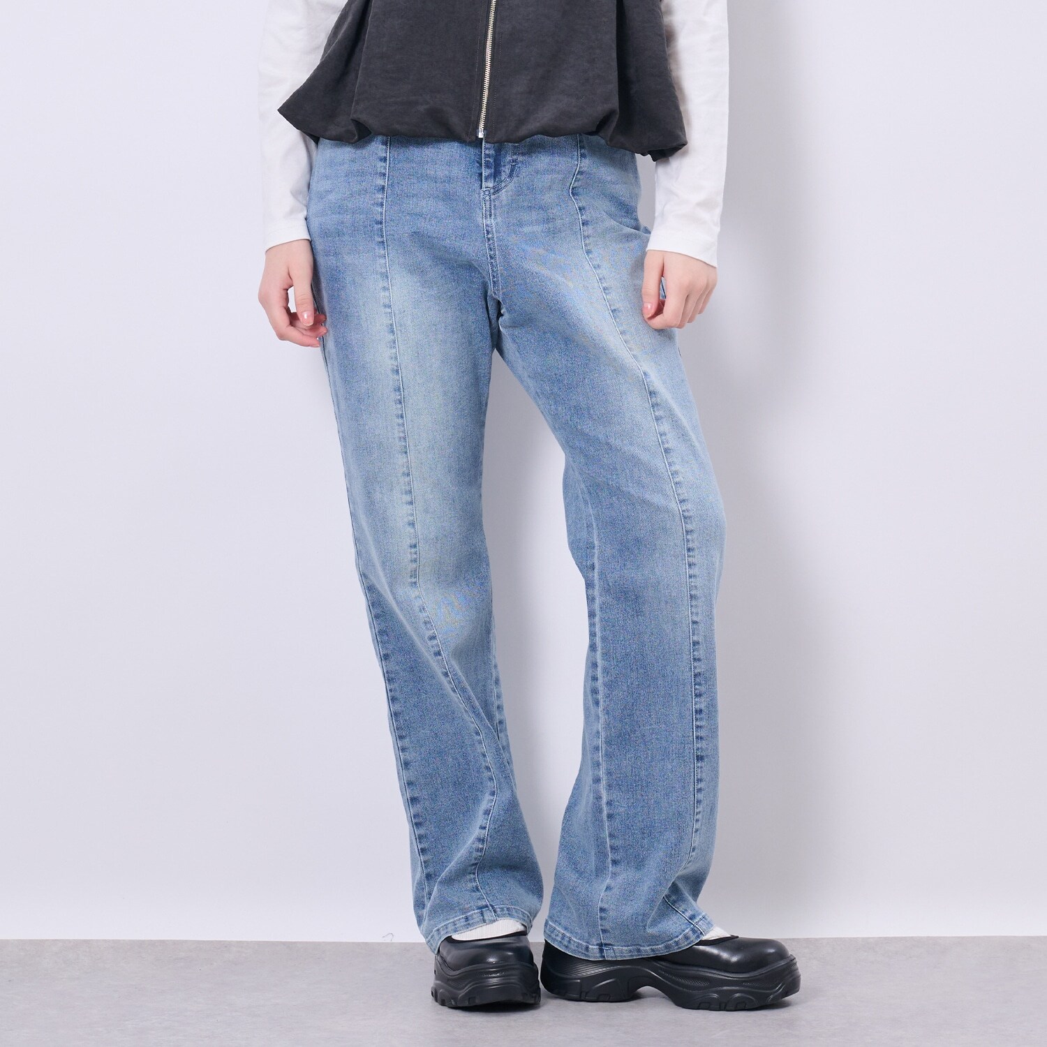 ストレッチデニムフレアパンツ