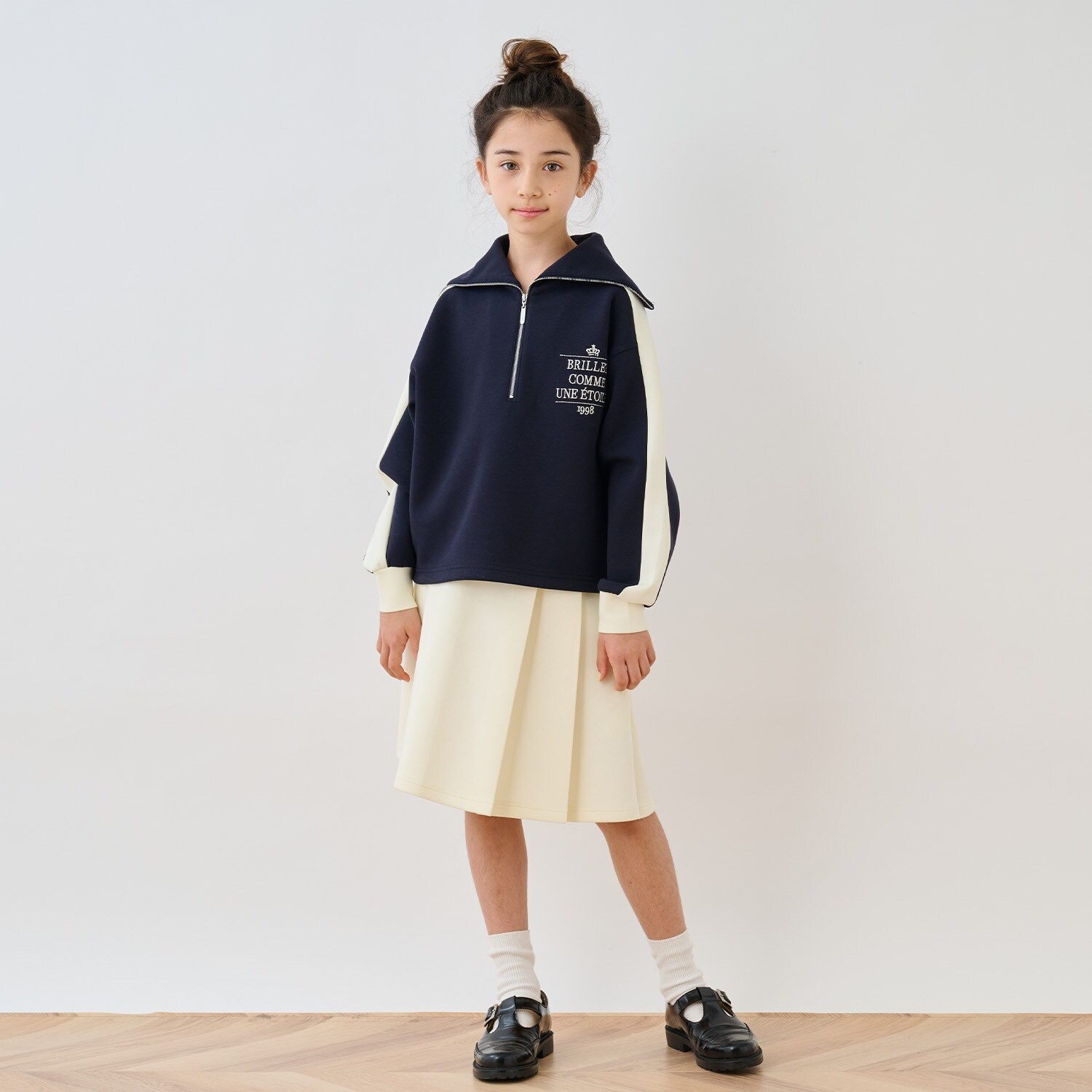 セーラーハーフジップ×スカートセットアップ