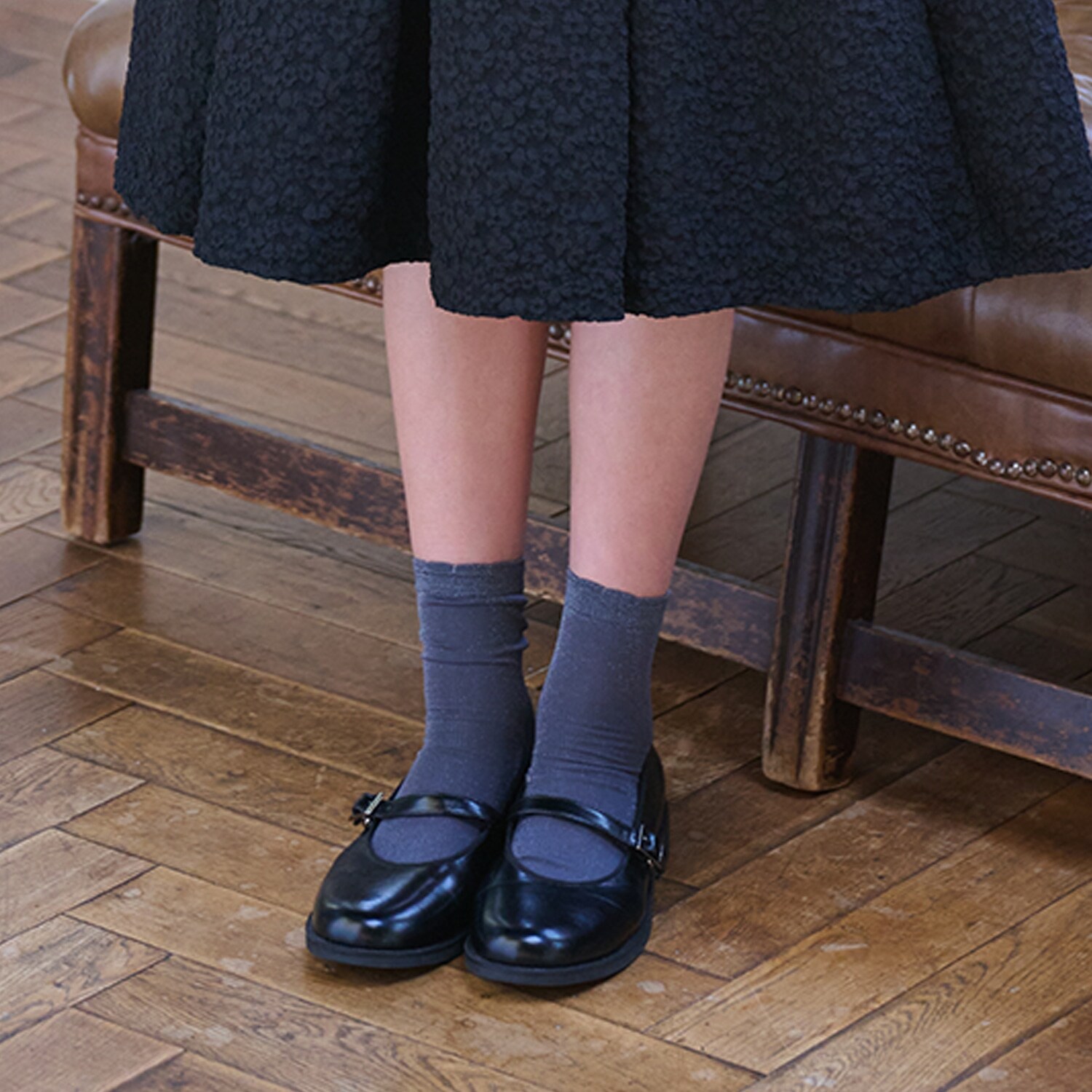 ラメクルーソックス