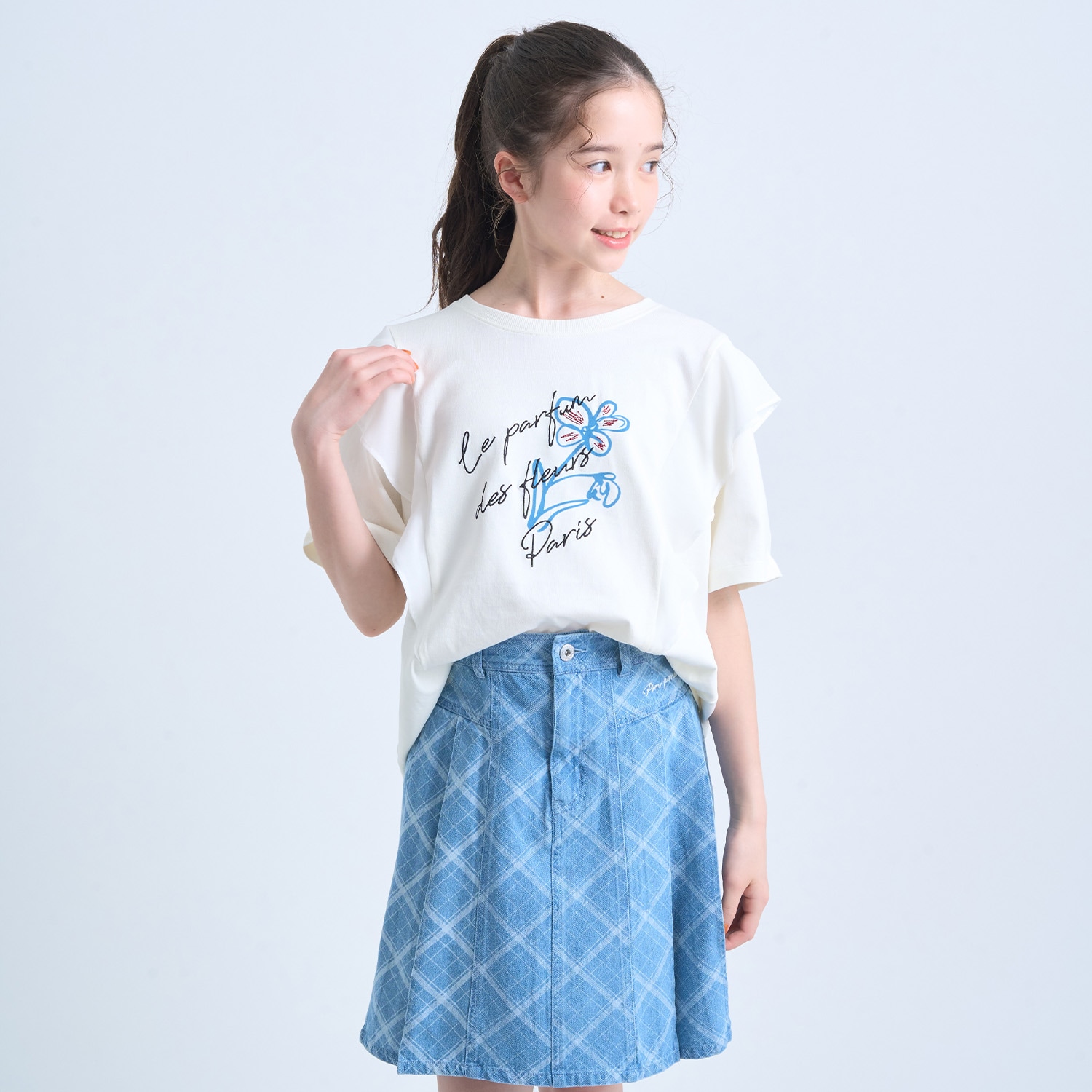 【UVカット・遮熱・接触冷感】ラッフルグラフィックTシャツ