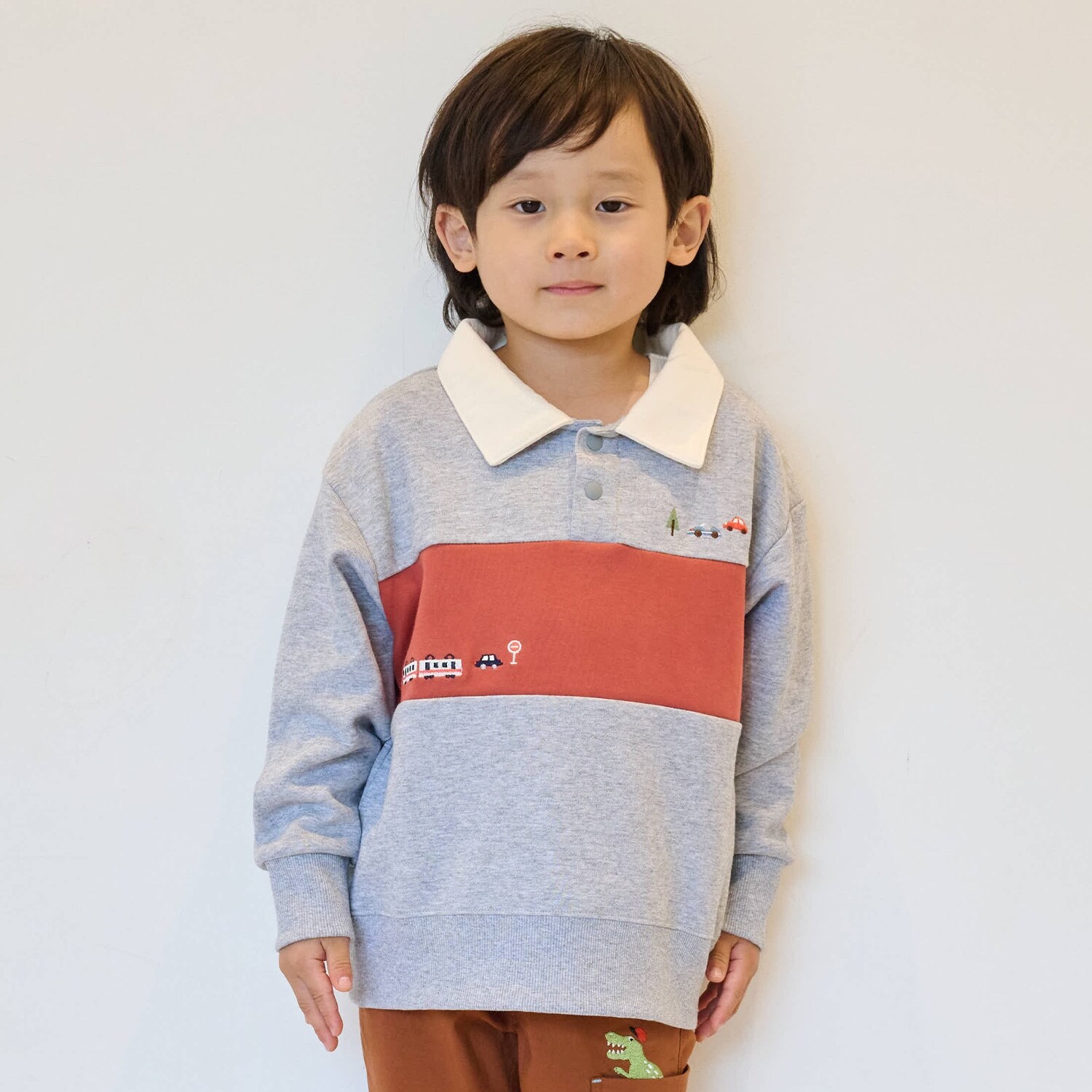 乗り物刺しゅうポロスウェット