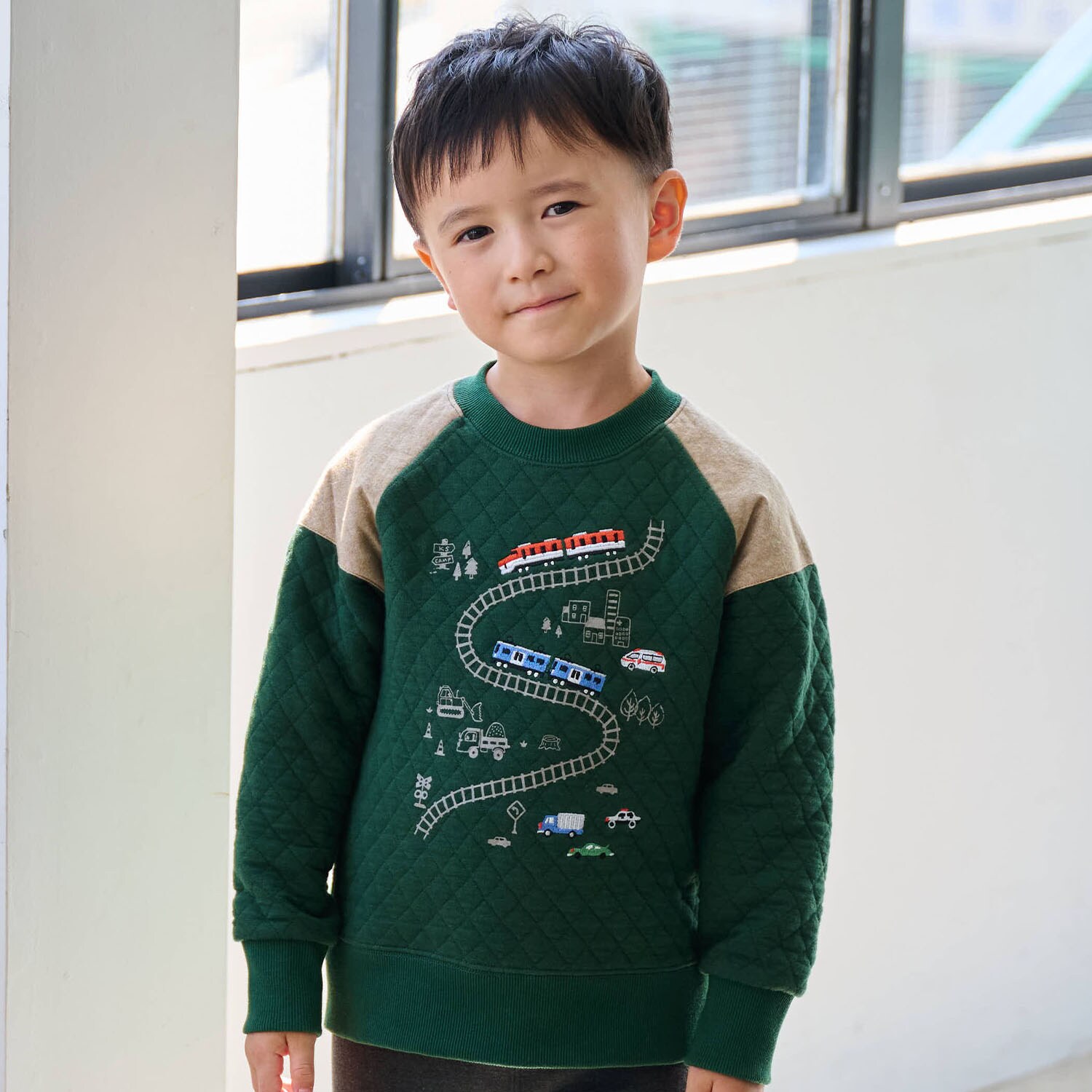 電車キルトトレーナー