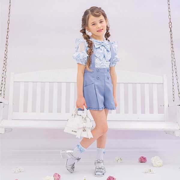 つりつき　タックショートパンツ