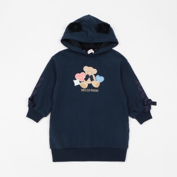 【人気商品再入荷】【直営店で取り扱い無し】クマアップリケ　パーカワンピース