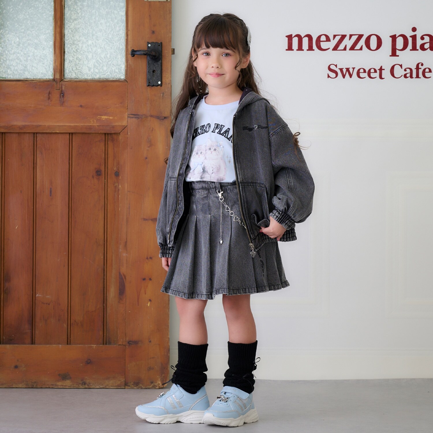 飾りチェーンつき　デニム・合皮　スカパン