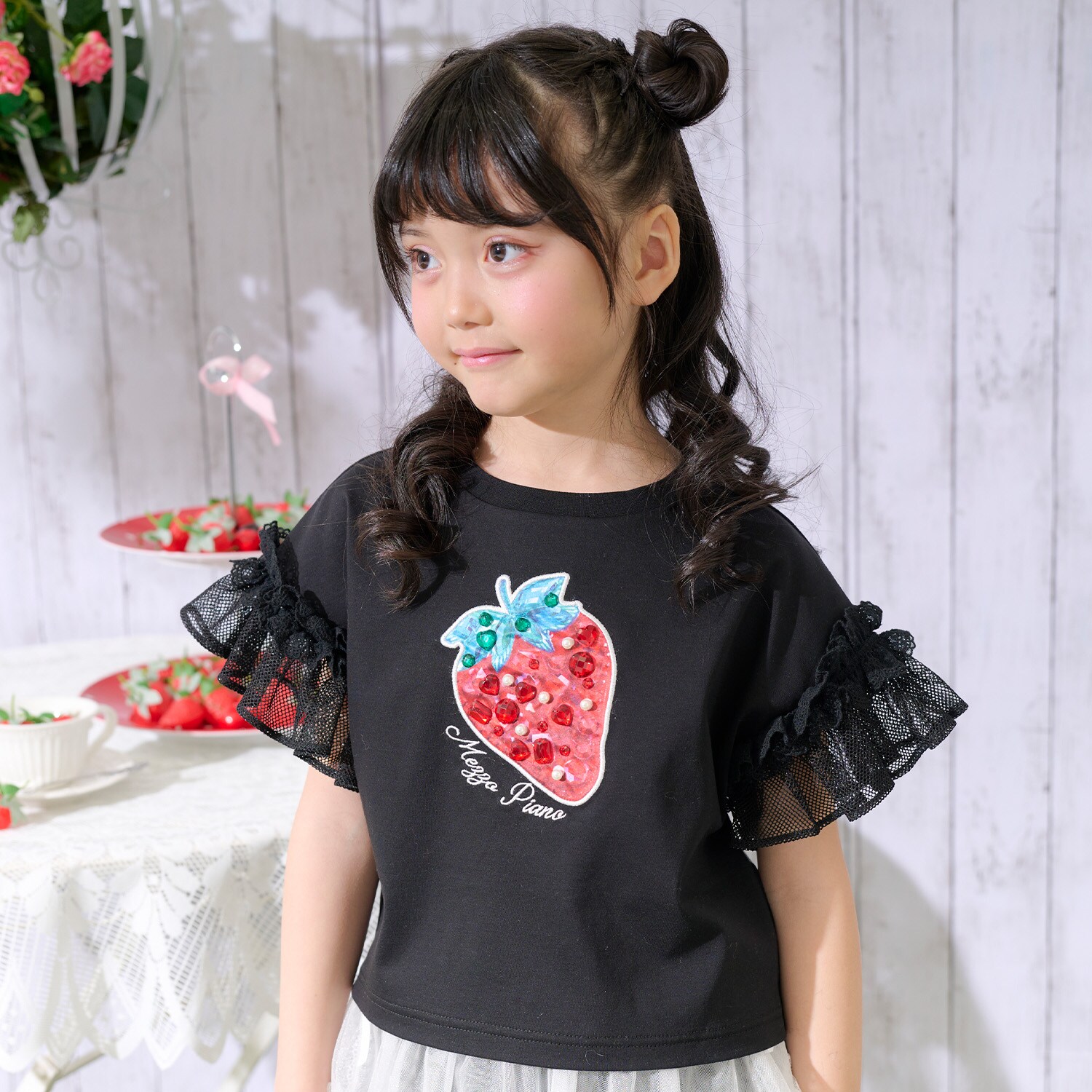 Bigイチゴ袖フリル　半袖Tシャツ
