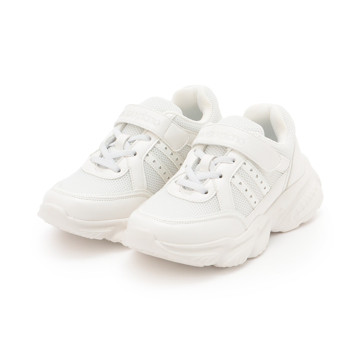 チャームつき　ハートベルクロスニーカー