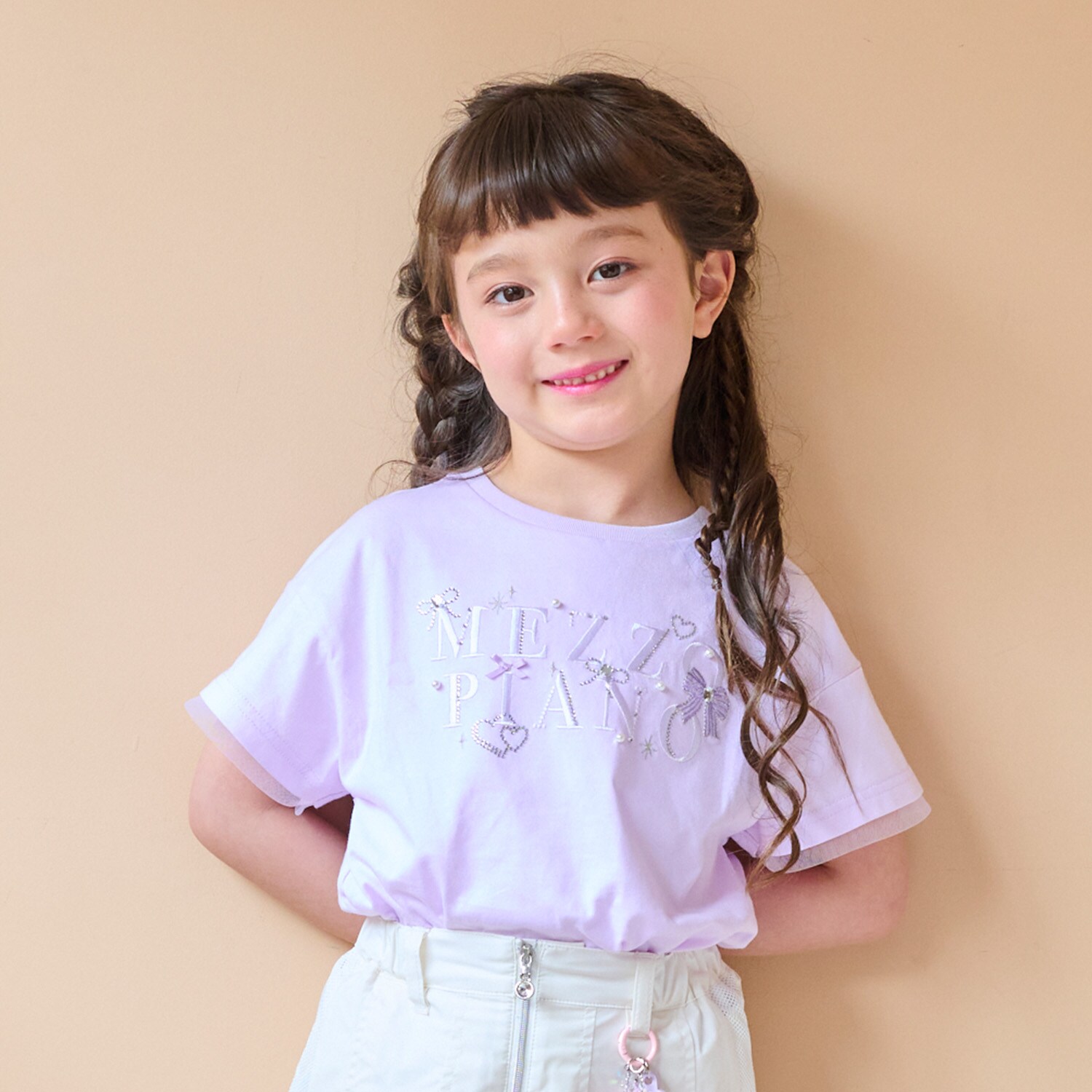 キラキラリボン　ロゴ刺しゅう　半袖Tシャツ