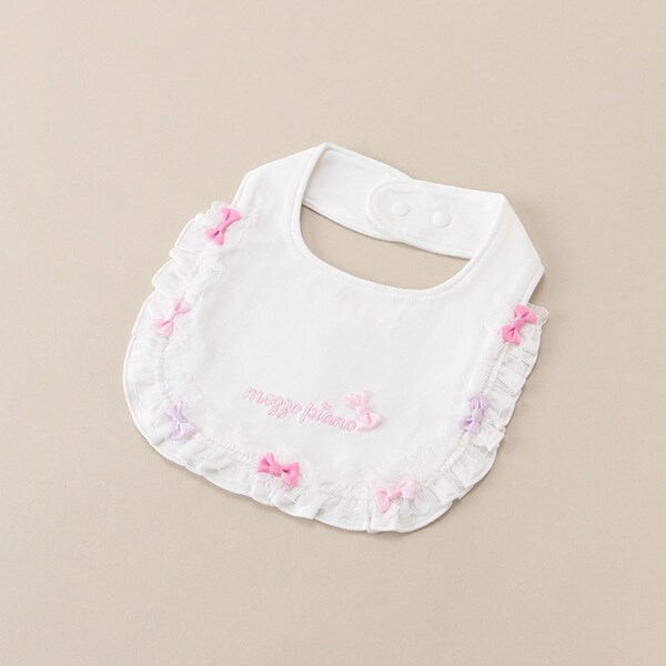 フリル×リボンスタイ